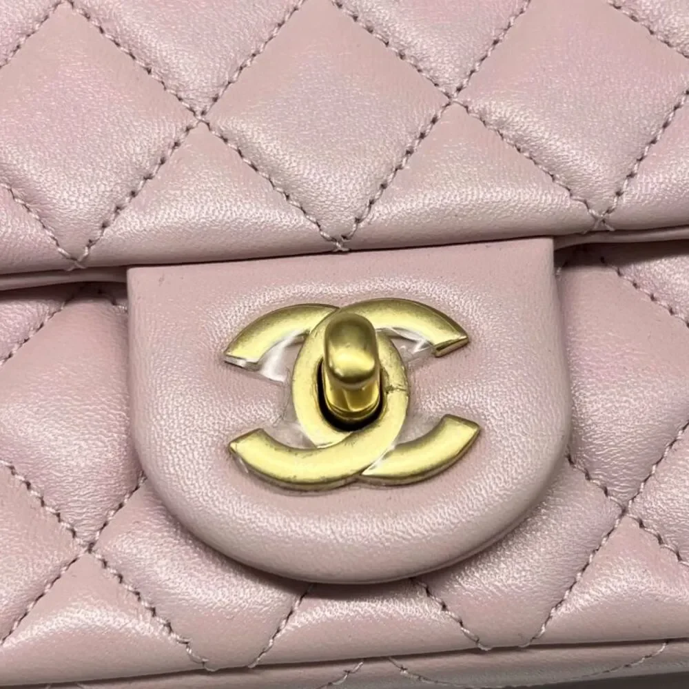 Chanel Women Pre-Loved Bag Very Good Condition